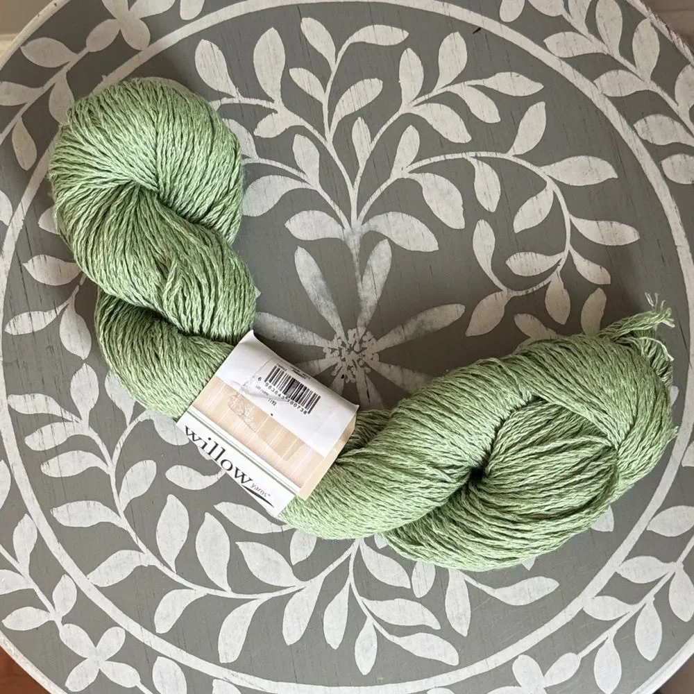 Willow Yarn Skein in Parakeet Linen Cotton Blend